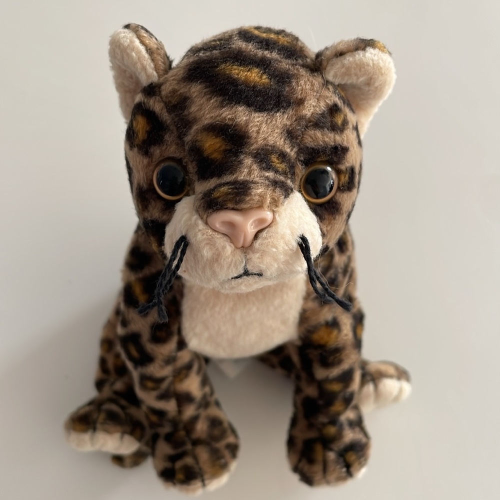 Retired TY SNEAKY the LEOPARD BEANIE BABY 2000 - no tag